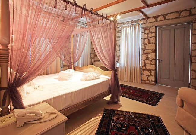 Alacati Igdelihan Unique Hotel ภายนอก รูปภาพ