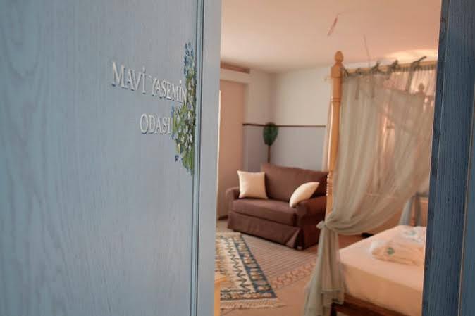 Alacati Igdelihan Unique Hotel ภายนอก รูปภาพ