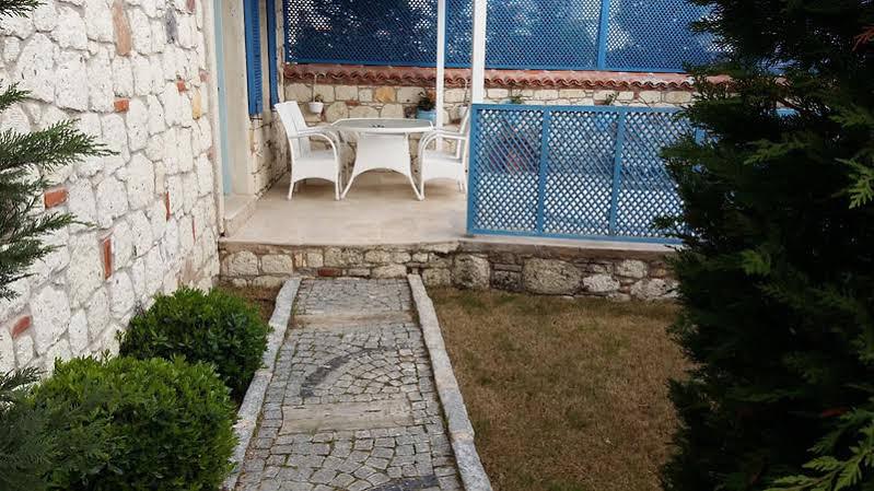 Alacati Igdelihan Unique Hotel ภายนอก รูปภาพ