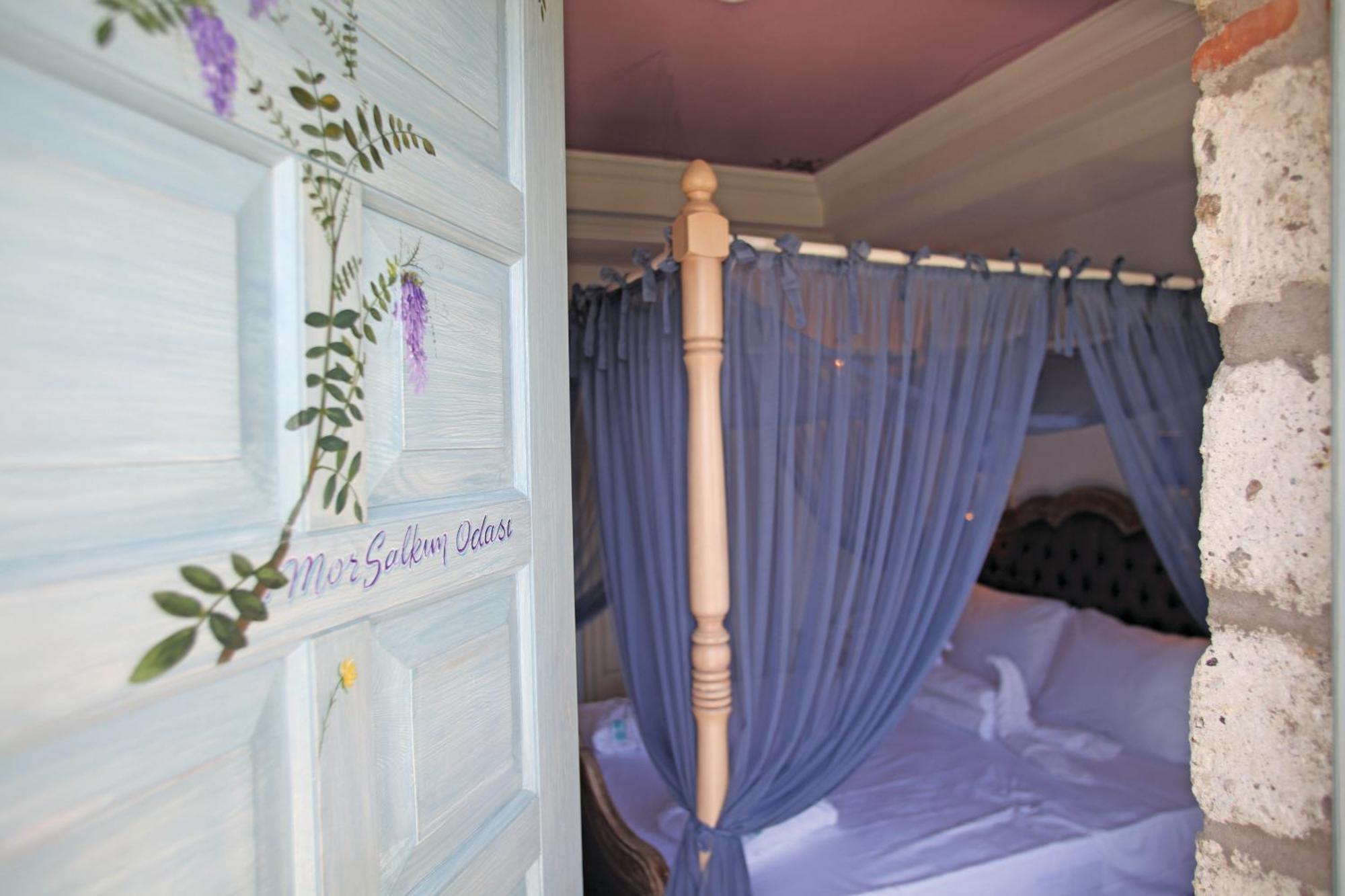 Alacati Igdelihan Unique Hotel ภายนอก รูปภาพ