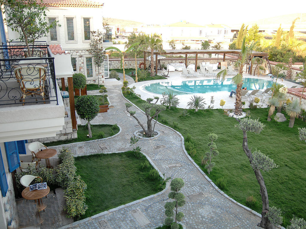 Alacati Igdelihan Unique Hotel ภายนอก รูปภาพ