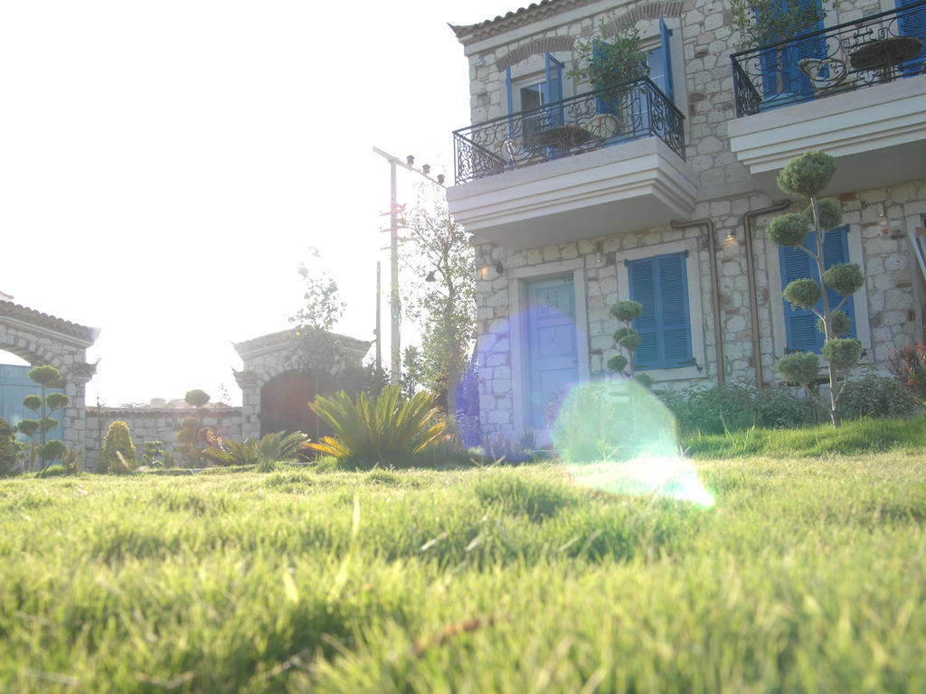 Alacati Igdelihan Unique Hotel ภายนอก รูปภาพ