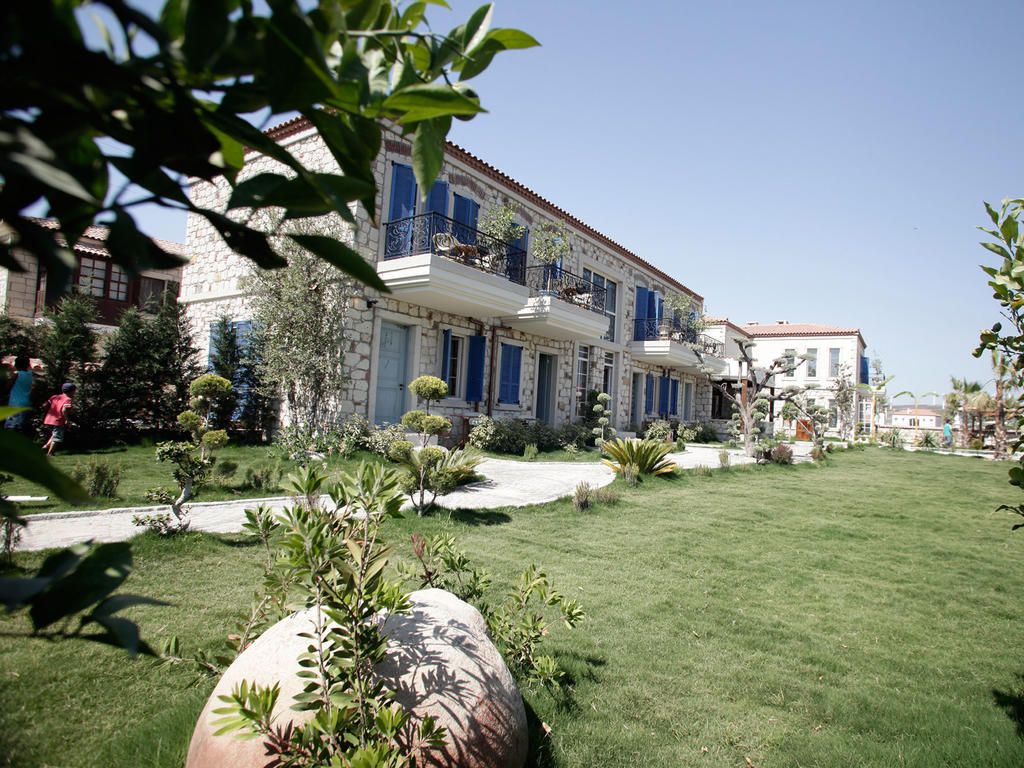 Alacati Igdelihan Unique Hotel ภายนอก รูปภาพ
