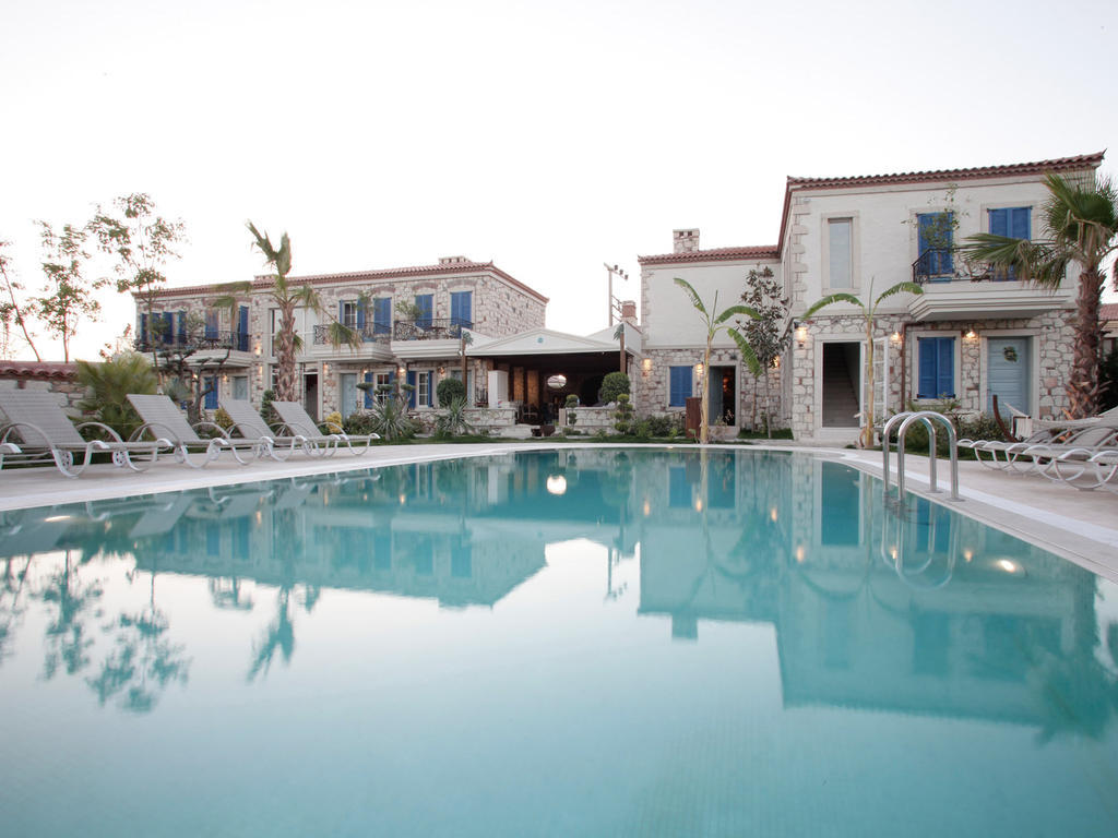 Alacati Igdelihan Unique Hotel ภายนอก รูปภาพ
