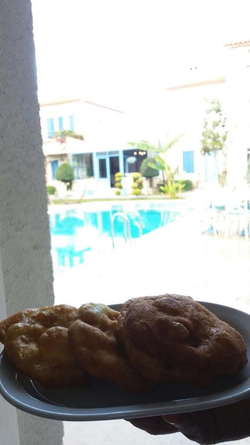 Alacati Igdelihan Unique Hotel ภายนอก รูปภาพ