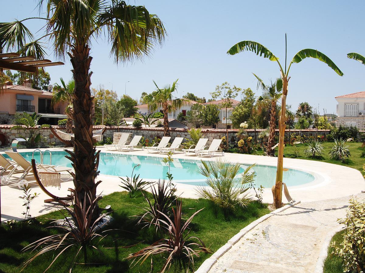 Alacati Igdelihan Unique Hotel ภายนอก รูปภาพ